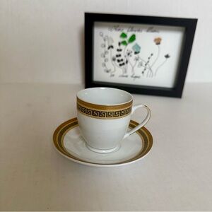 Elegant porcelain tea set